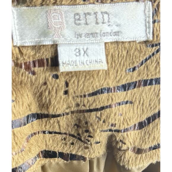 Erin Womens Faux Fur Jacket Coat Plus Size 3X Tiger Print Fuzzy Brown Button Up - Picture 5 of 7